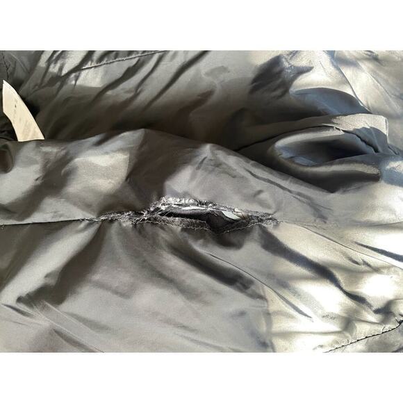 Columbia Mid Weight Black Puffer Jacket with Drawstring Waist • Size L 🗣 - Picture 5 of 8